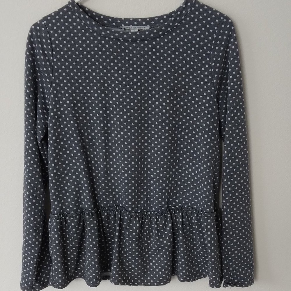 Green Envelope/Size M/Gray W/White Polkadots  Long Sleeve Top